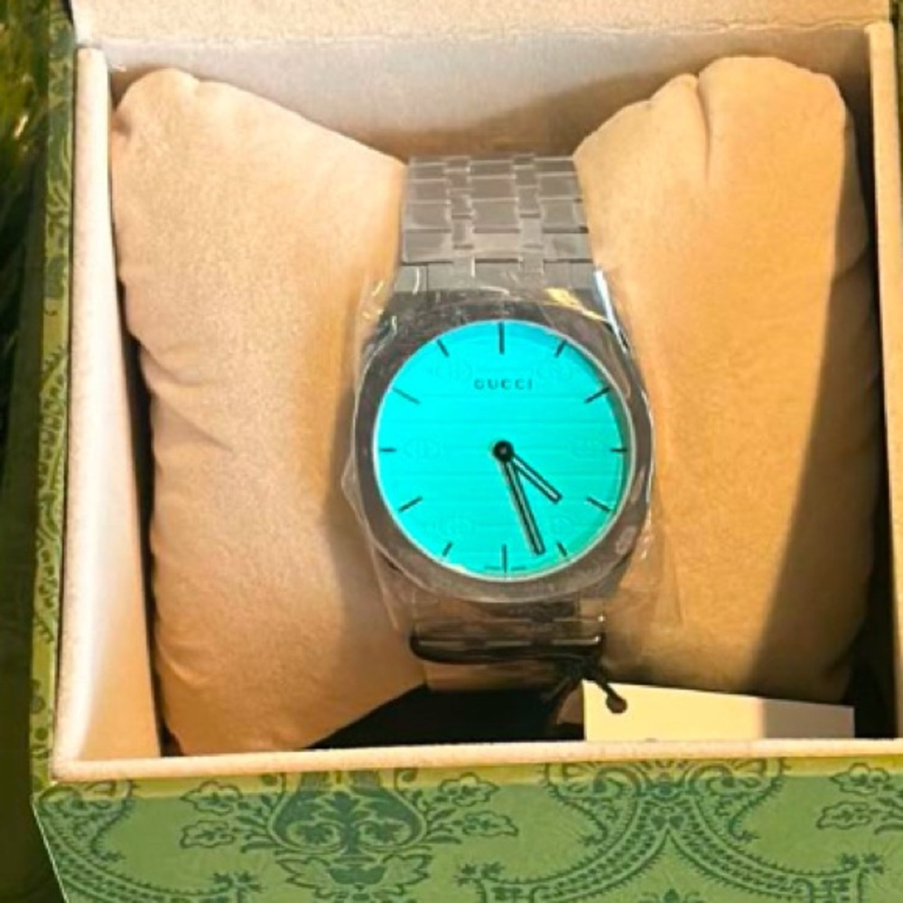 Blue Gucci 25H Thin StainlessSteel Bracelet 38mm Unisex Watch